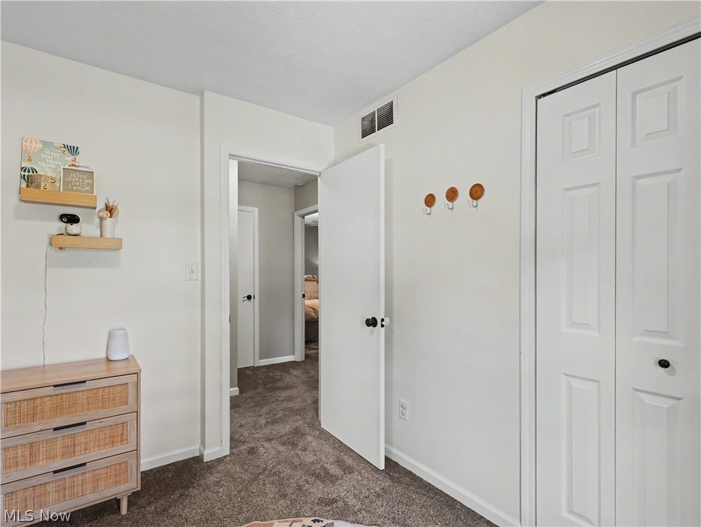 408 Abbyshire Road Akron, OH 44319 - Photo 22 of 33