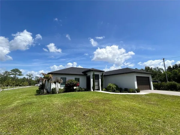 $3,400 | 3283 50th Avenue Northeast, Naples, FL 34120