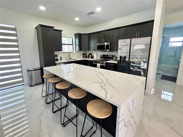 $3,400 | 3283 50th Avenue Northeast, Naples, FL 34120