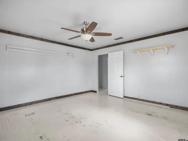 $275,000 | 7693 County Road 374 South, Henderson, TX 75654