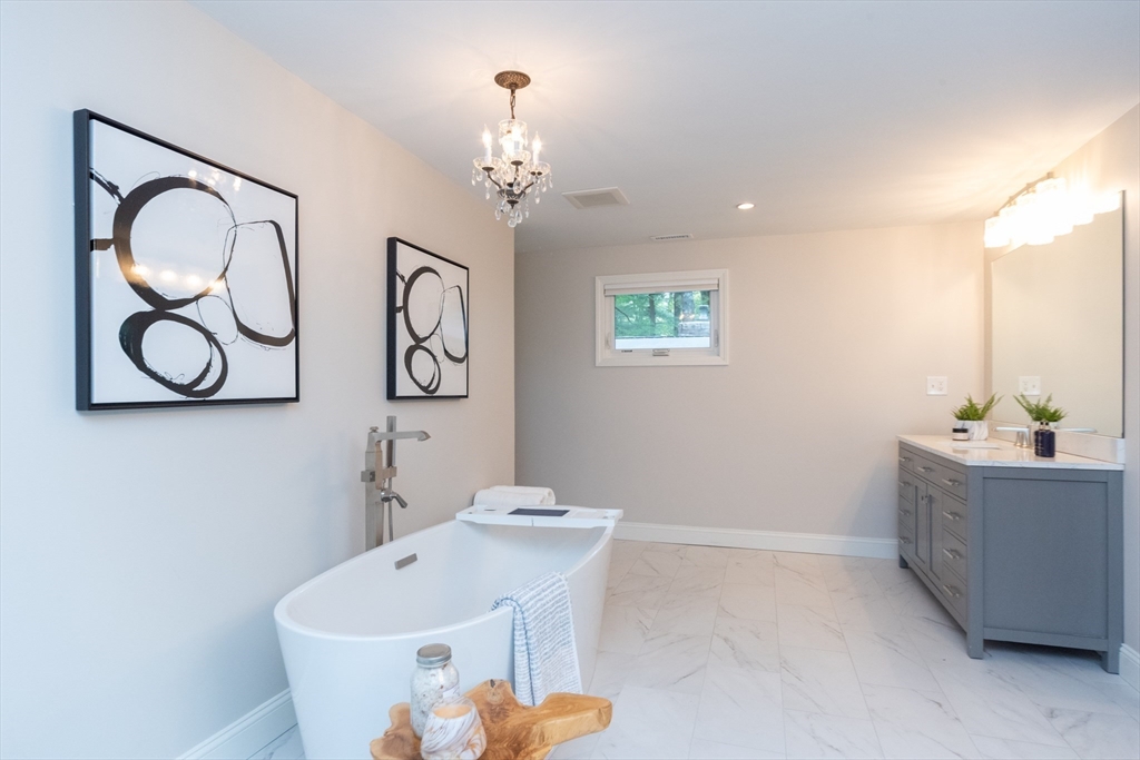 28 Country Corners Road Wayland, MA 01778 - Photo 25 of 30 Gallery Image 25