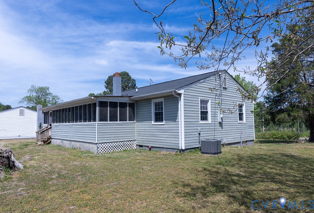 16102 Old Cryors Road McKenney, VA 23872 - Photo 5 of 28
