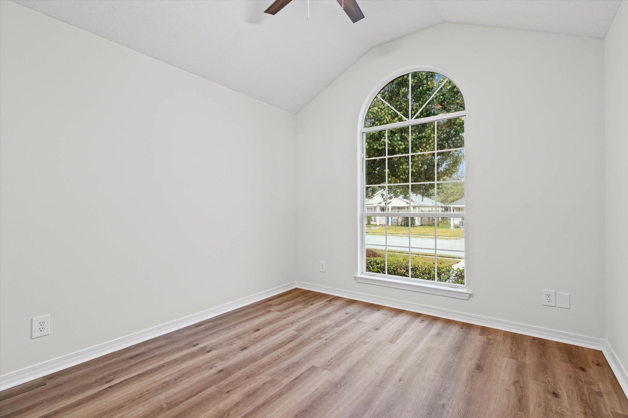 806 Crystal Wells Court South Fairhope, AL 36532 - Photo 16 of 22
