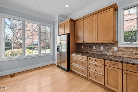 $825,000 | 215 Old Franklin Grove Drive, Chapel Hill, NC 27514