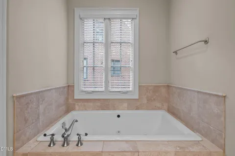 $825,000 | 215 Old Franklin Grove Drive, Chapel Hill, NC 27514