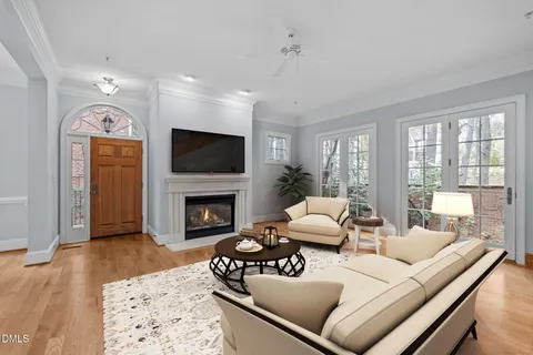 $825,000 | 215 Old Franklin Grove Drive, Chapel Hill, NC 27514