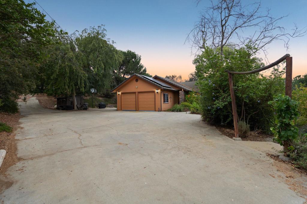 19079 Paradise Mountain Road Valley Center, CA 92082 - Photo 42 of 58