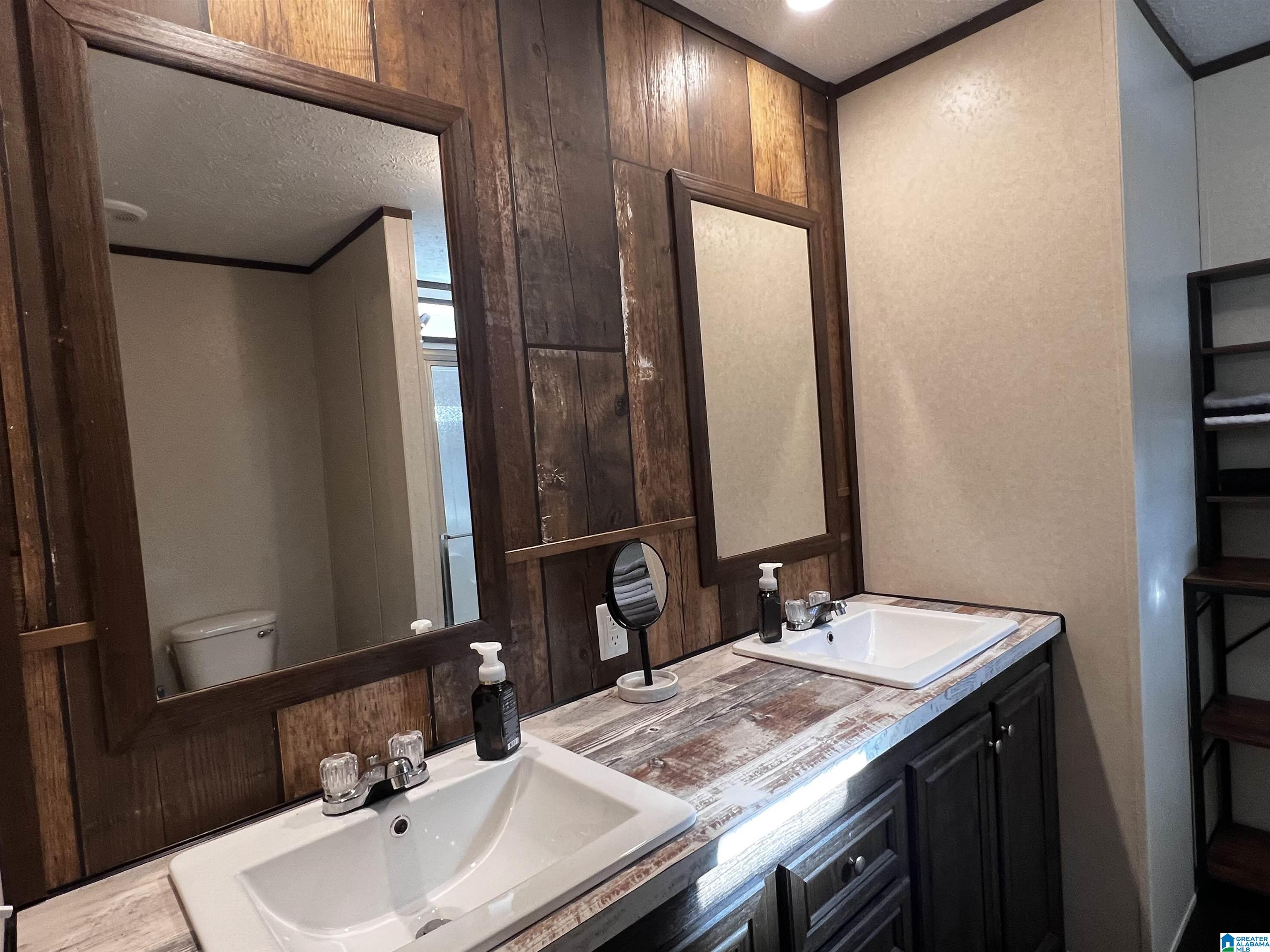 470 England Isle Lincoln, AL 35096 - Photo 9 of 41