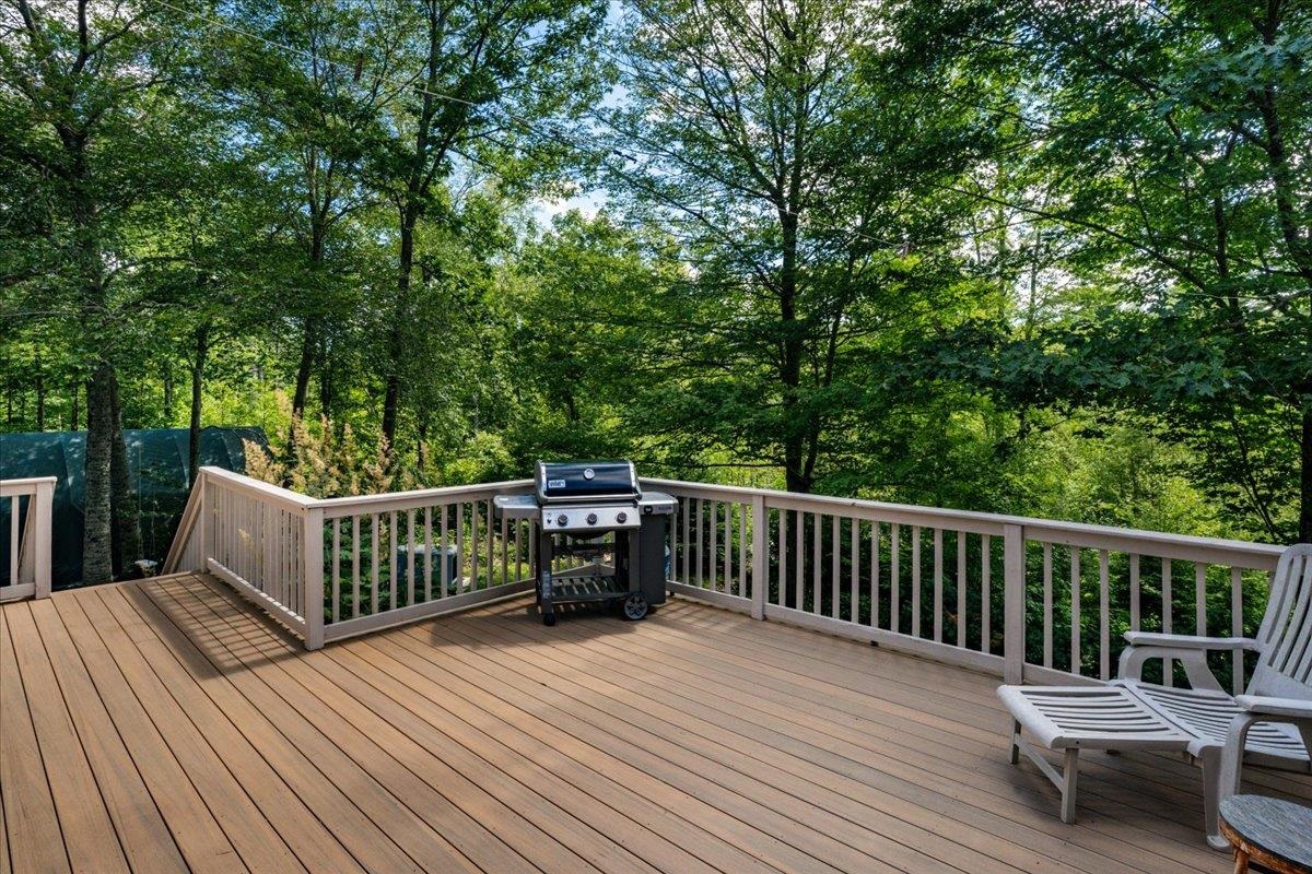 150 North Road Deerfield, NH 03037 - Photo 34 of 60