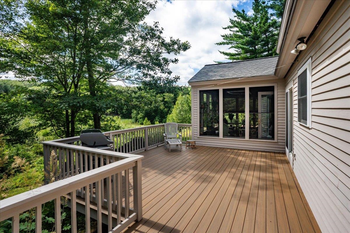 150 North Road Deerfield, NH 03037 - Photo 35 of 60