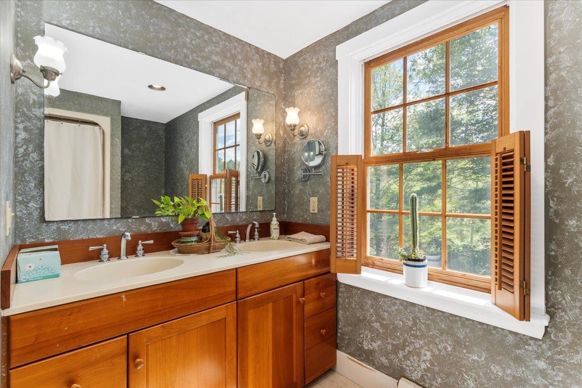 150 North Road Deerfield, NH 03037 - Photo 52 of 60