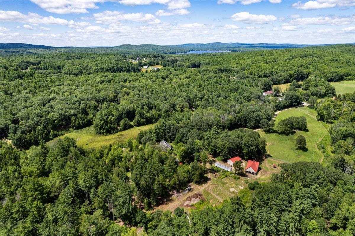 150 North Road Deerfield, NH 03037 - Photo 8 of 60