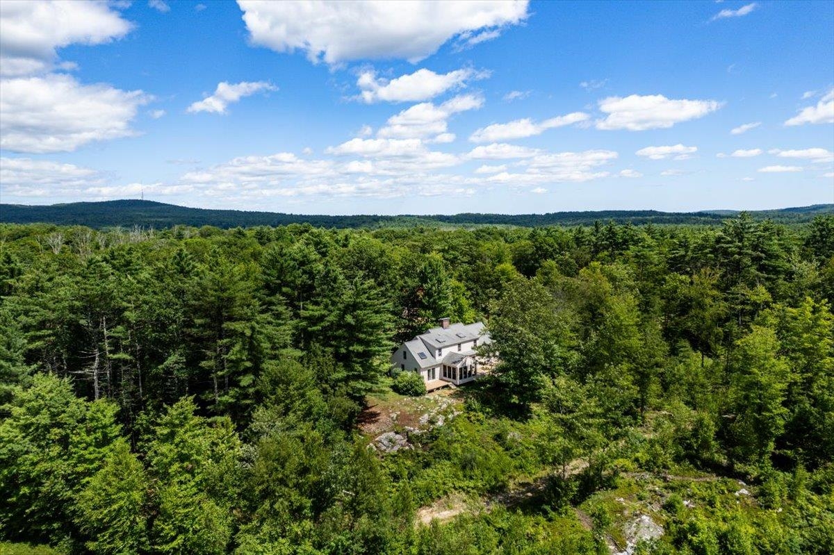 150 North Road Deerfield, NH 03037 - Photo 9 of 60