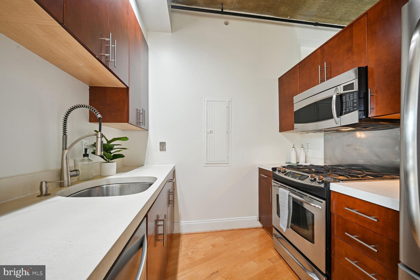 919 Florida Avenue Northwest, Unit 206 Washington, DC 20001 - Photo 9 of 32