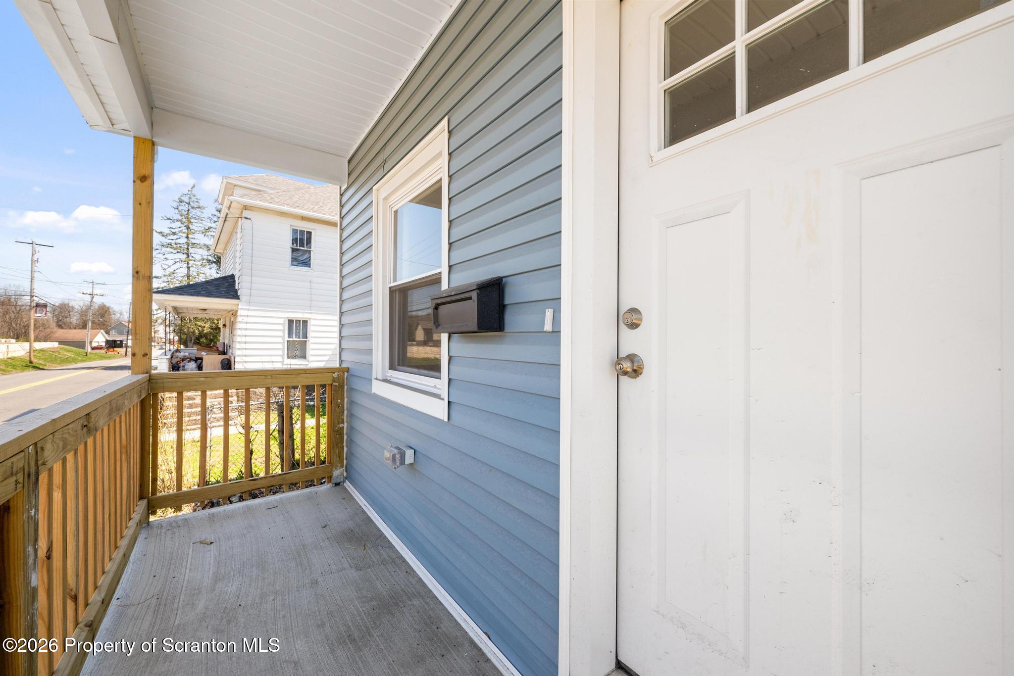 305 Parsonage Street Pittston, PA 18640 - Photo 7 of 42 Front Porch