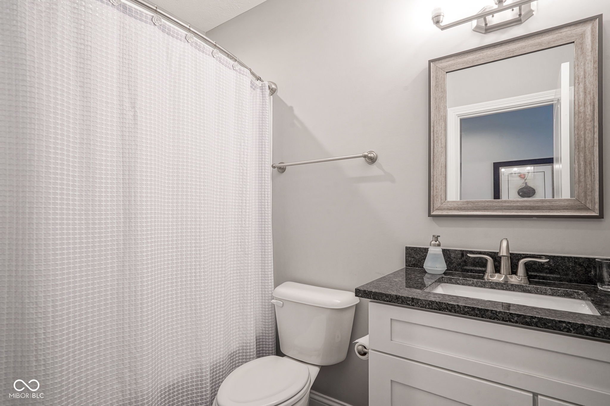 9749 Thorne Cliff Way, Unit 105 Fishers, IN 46037 - Photo 39 of 61