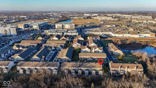 $405,000 | 9749 Thorne Cliff Way, Unit 105, Fishers, IN 46037