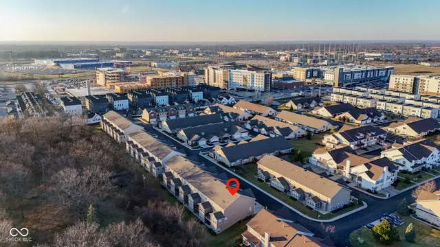 $419,900 | 9749 Thorne Cliff Way, Unit 105, Fishers, IN 46037