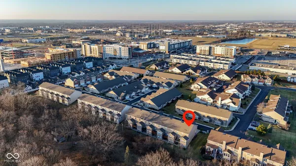 $405,000 | 9749 Thorne Cliff Way, Unit 105, Fishers, IN 46037