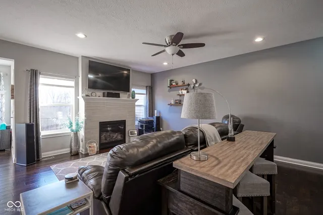 $419,900 | 9749 Thorne Cliff Way, Unit 105, Fishers, IN 46037