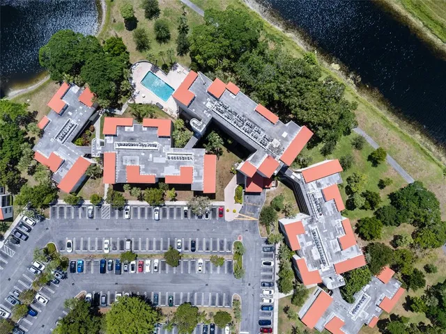 $1,750 | 2314 South Cypress Bend Drive, Unit 713, Pompano Beach, FL 33069