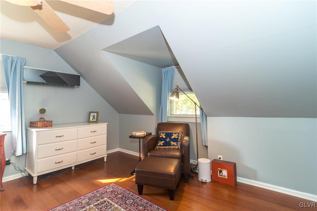 838 Magnolia Road Hellertown, PA 18055 - Photo 19 of 29 Gallery Image 19