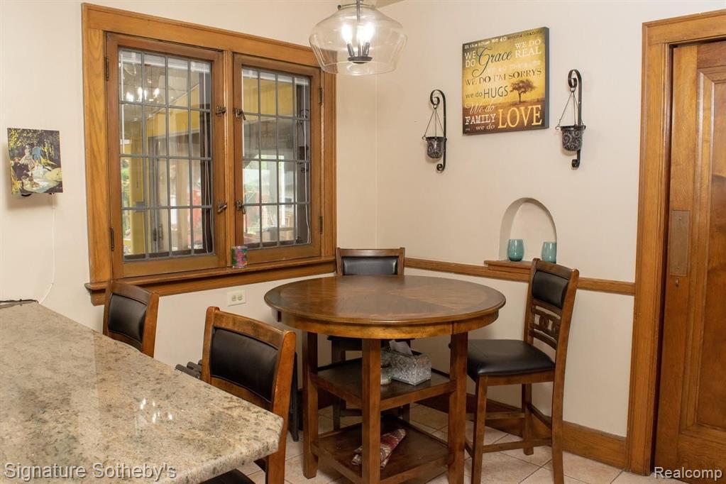 1318 Audubon Road Grosse Pointe Park, MI 48230 - Photo 11 of 35