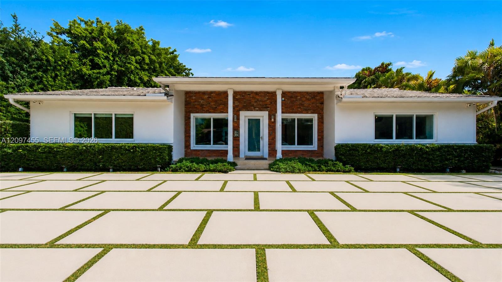 530 Sabal Palm Road Miami, FL 33137 - Photo 6 of 81 Gallery Image 6
