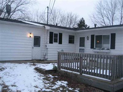 5197 South New Lothrop Road Durand, MI 48429 - Photo 5 of 13 20213177-4.JPG