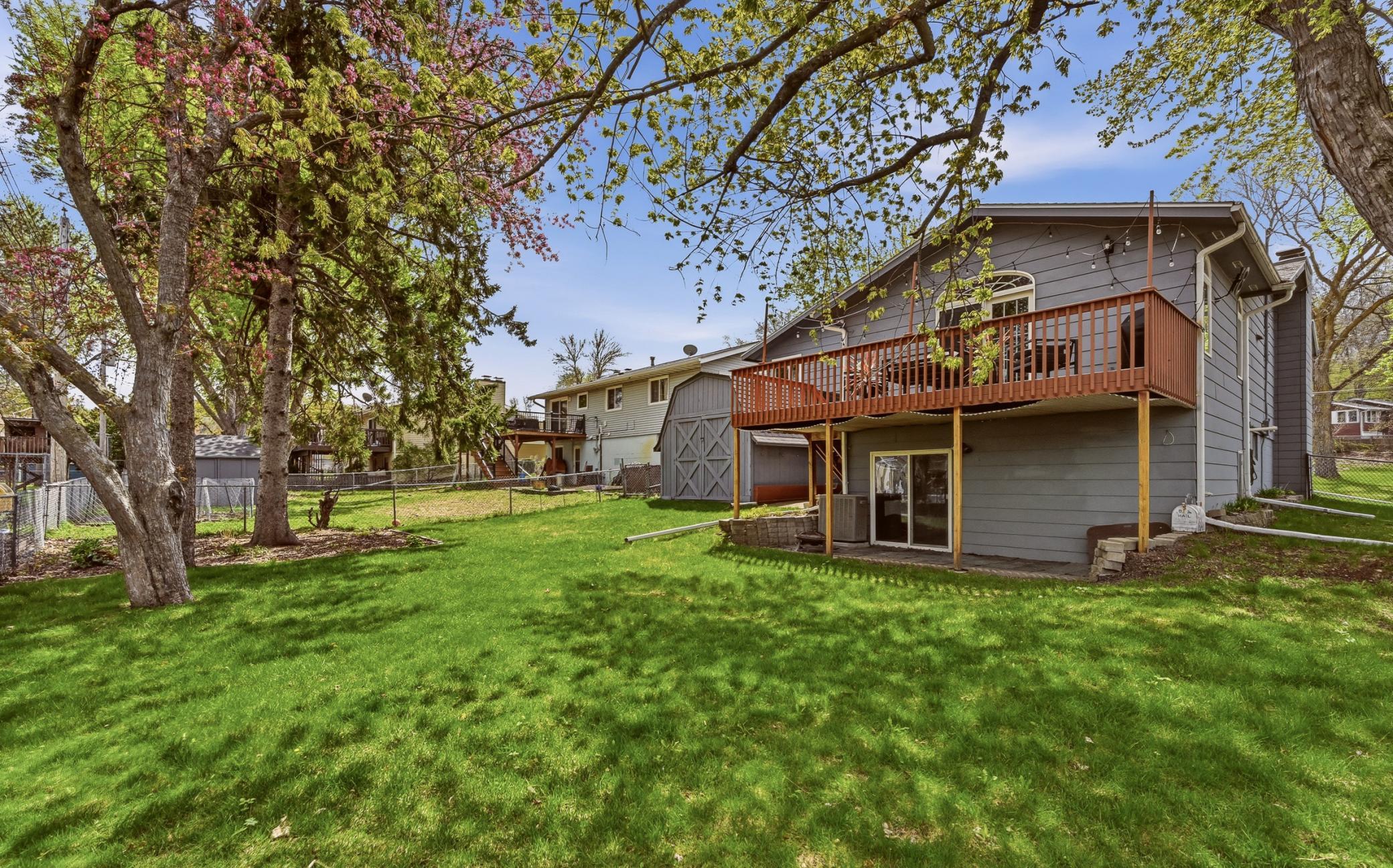 311 24th Street Northeast Rochester, MN 55906 - Photo 2 of 36
