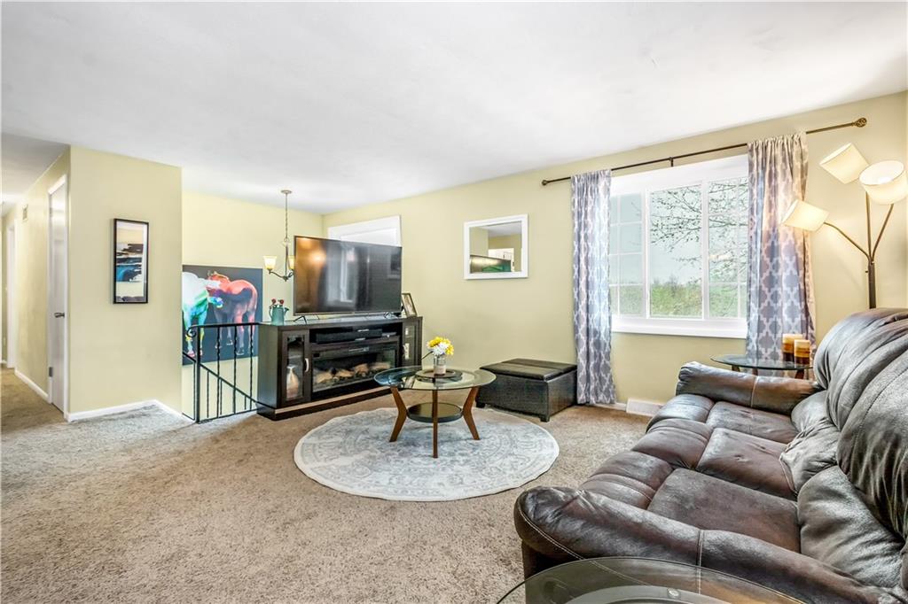 190 McChain Road Finleyville, PA 15332 - Photo 5 of 25 This space is the perfect area to gather with friends and family.