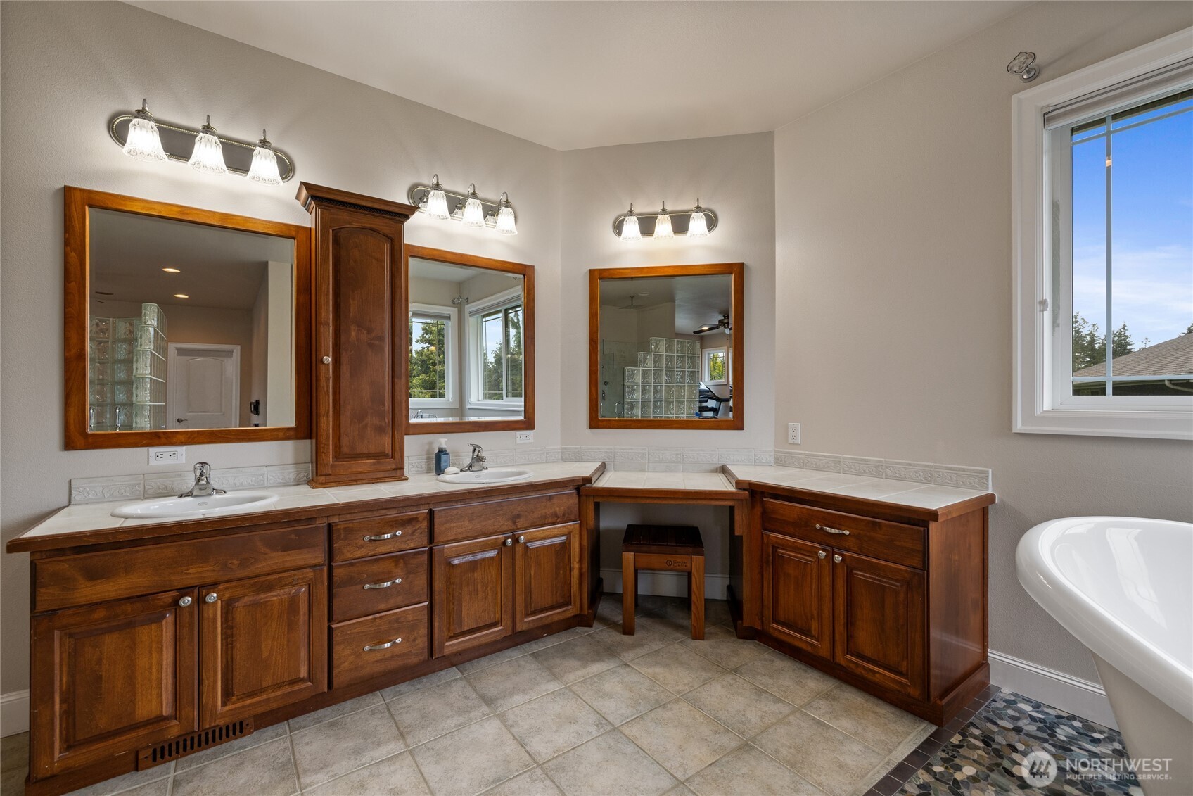 26908 159th Avenue East Graham, WA 98338 - Photo 27 of 40