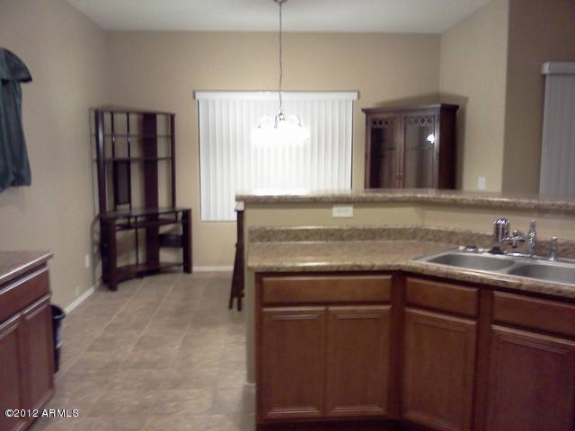 2667 South Powell Road Apache Junction, AZ 85119 - Photo 11 of 19 ktchdn