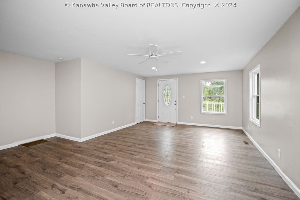 1142 Midway Road Sod, WV 25564 - Photo 11 of 36 Gallery Image 11