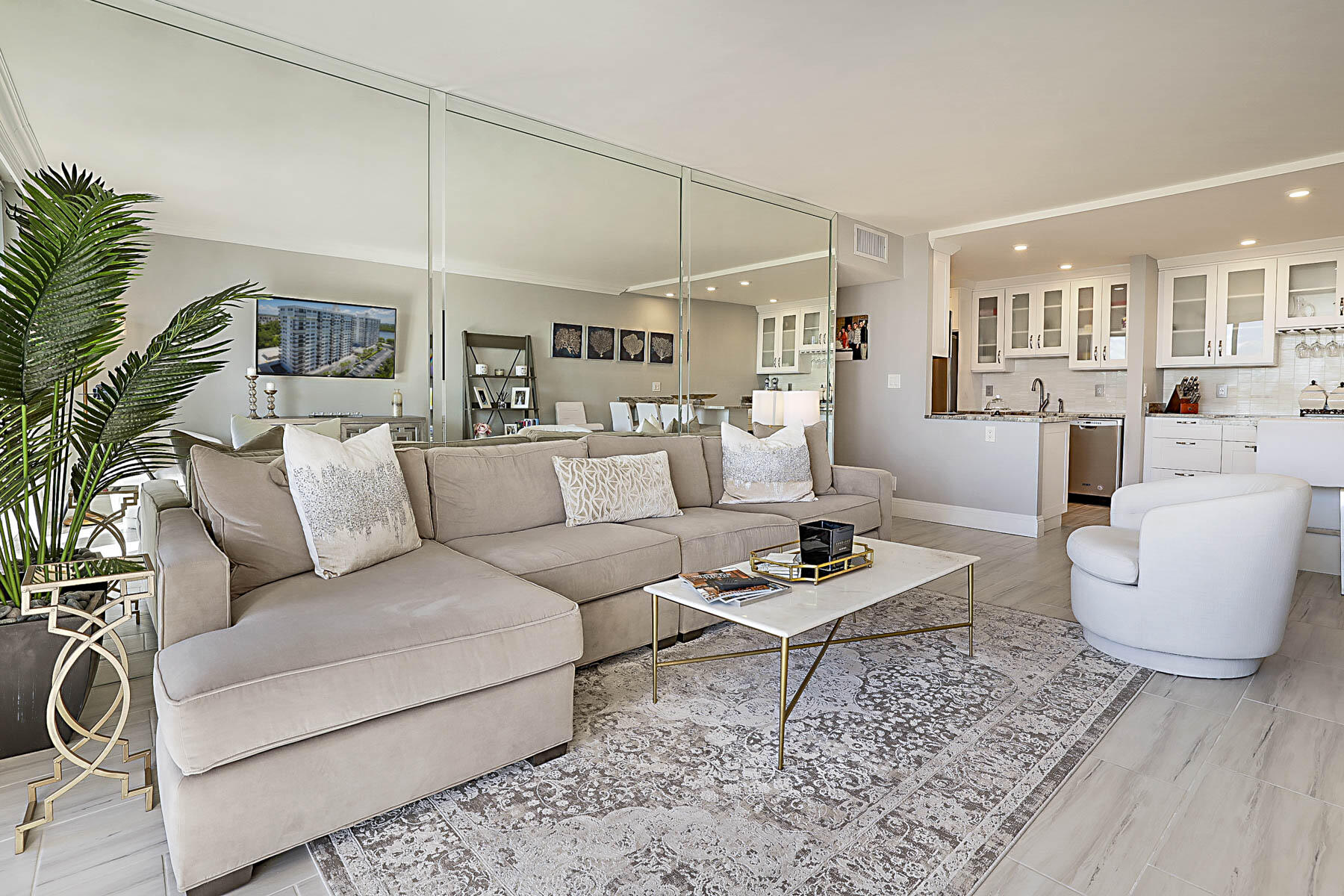 2121 North Ocean Boulevard, Unit 1705E Boca Raton, FL 33431 - Photo 9 of 68 Large living area