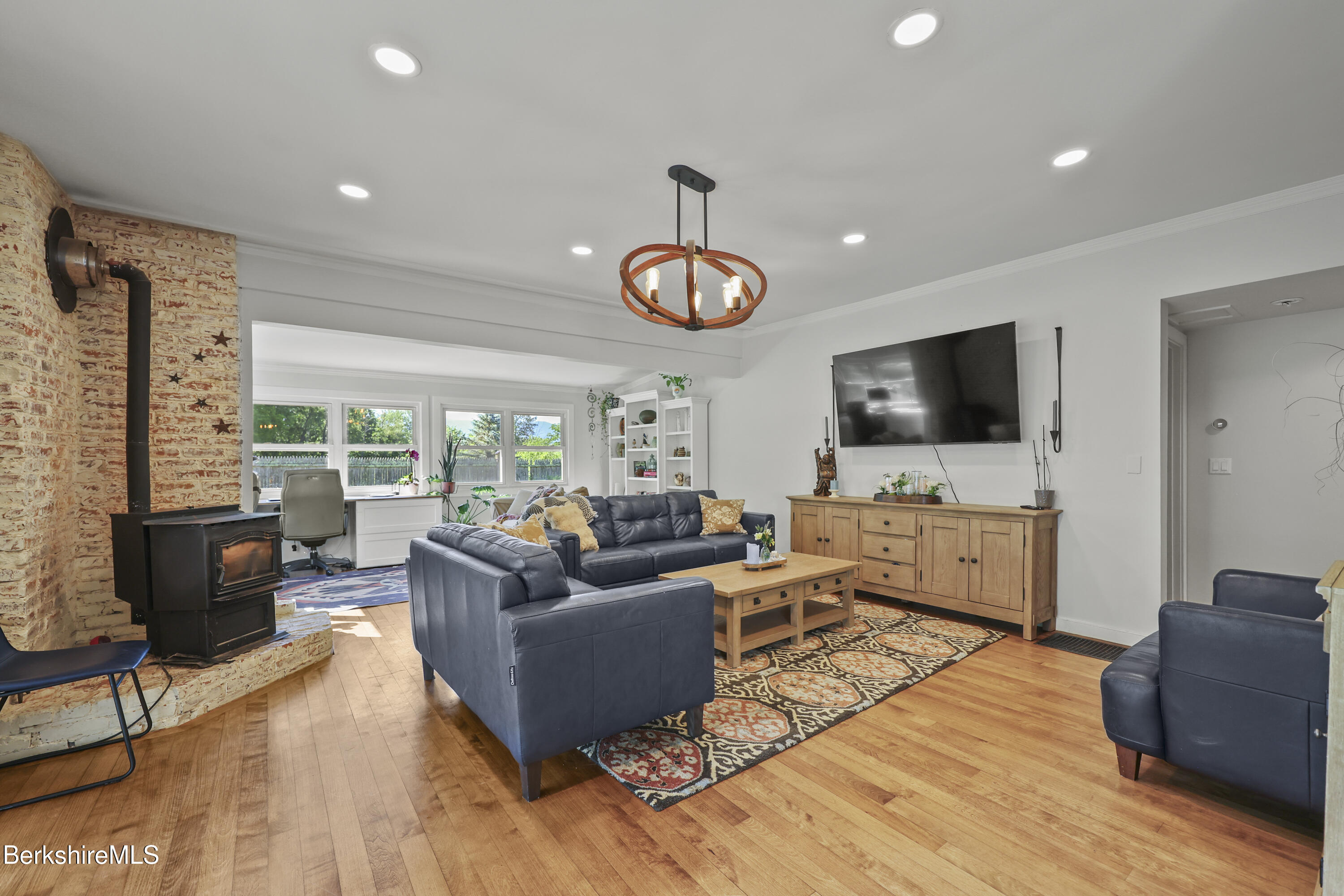1020 Simonds Road Williamstown, MA 01267 - Photo 17 of 53 Living Room
