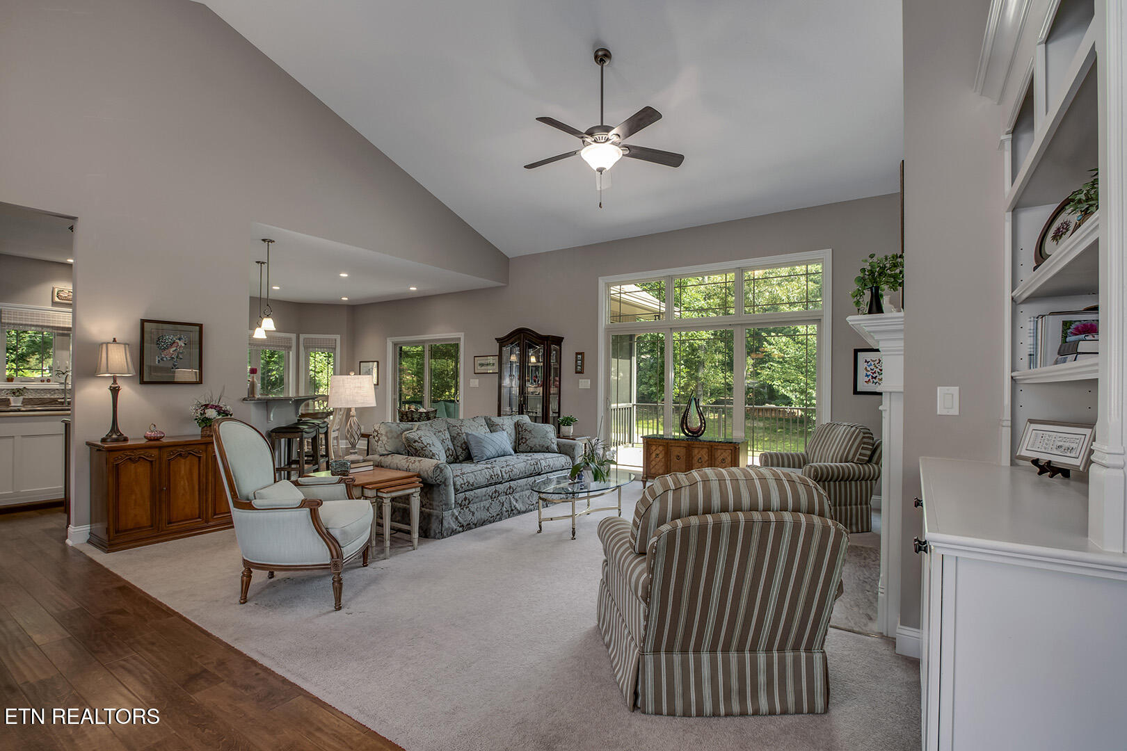 118 Daleyuhski Way Loudon, TN 37774 - Photo 7 of 60 07_118 Daleyuhski Trace_Living01