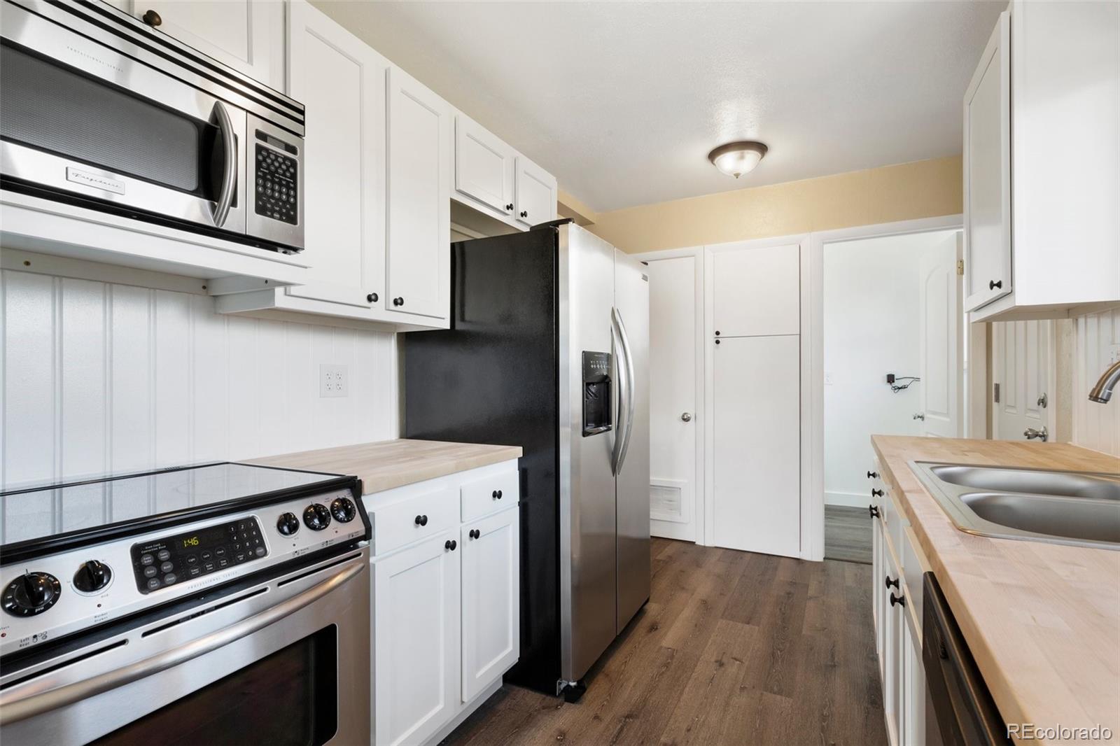 4020 Nelson Street Wheat Ridge, CO 80033 - Photo 5 of 23 Gallery Image 5