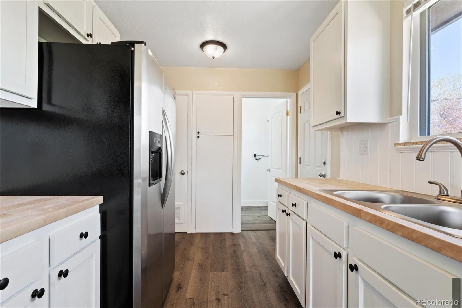 4020 Nelson Street Wheat Ridge, CO 80033 - Photo 6 of 23 Gallery Image 6