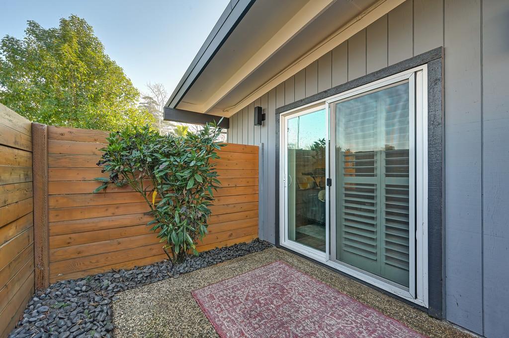 4812 Packard Court Carmichael, CA 95608 - Photo 19 of 39 a view of entryway in front of house