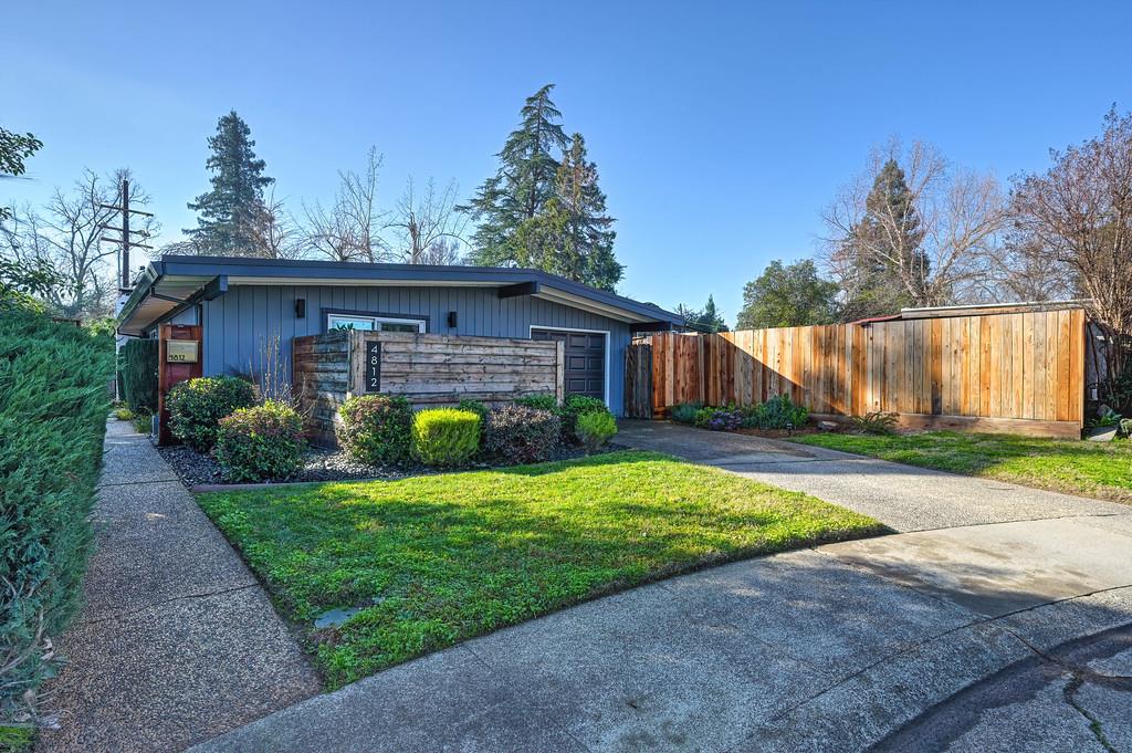 4812 Packard Court Carmichael, CA 95608 - Photo 2 of 39