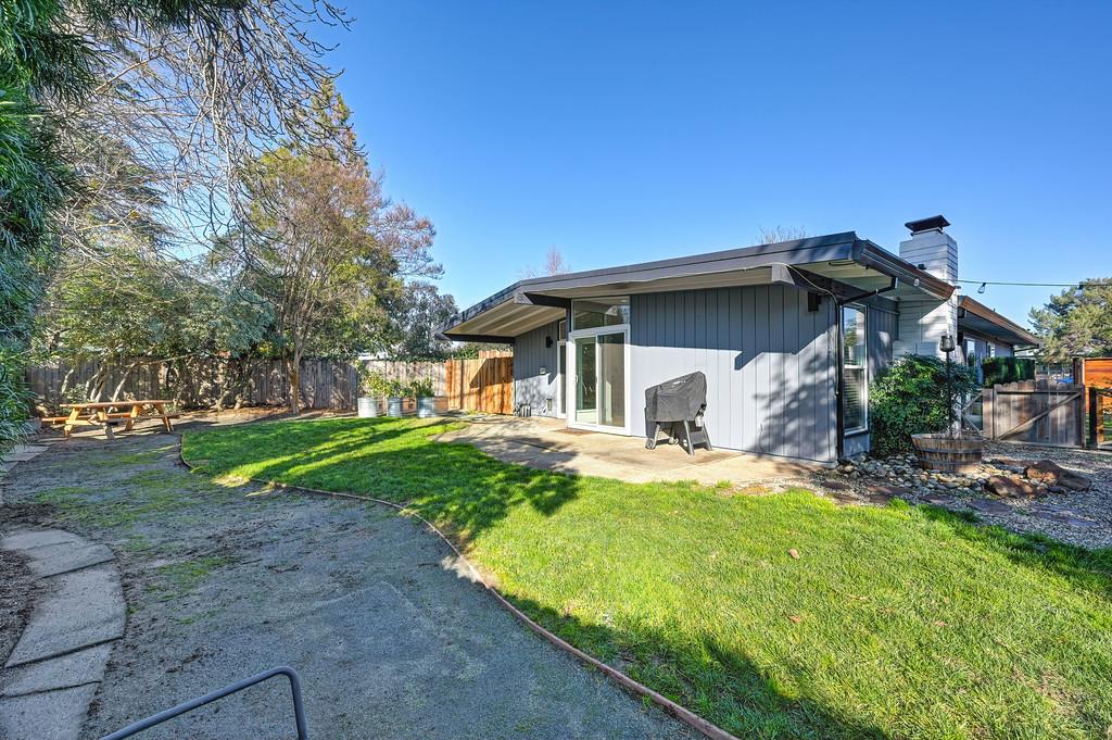 4812 Packard Court Carmichael, CA 95608 - Photo 28 of 39 a view of a house with backyard and porch