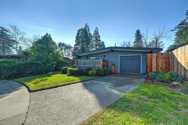 $549,000 | 4812 Packard Court, Carmichael, CA 95608