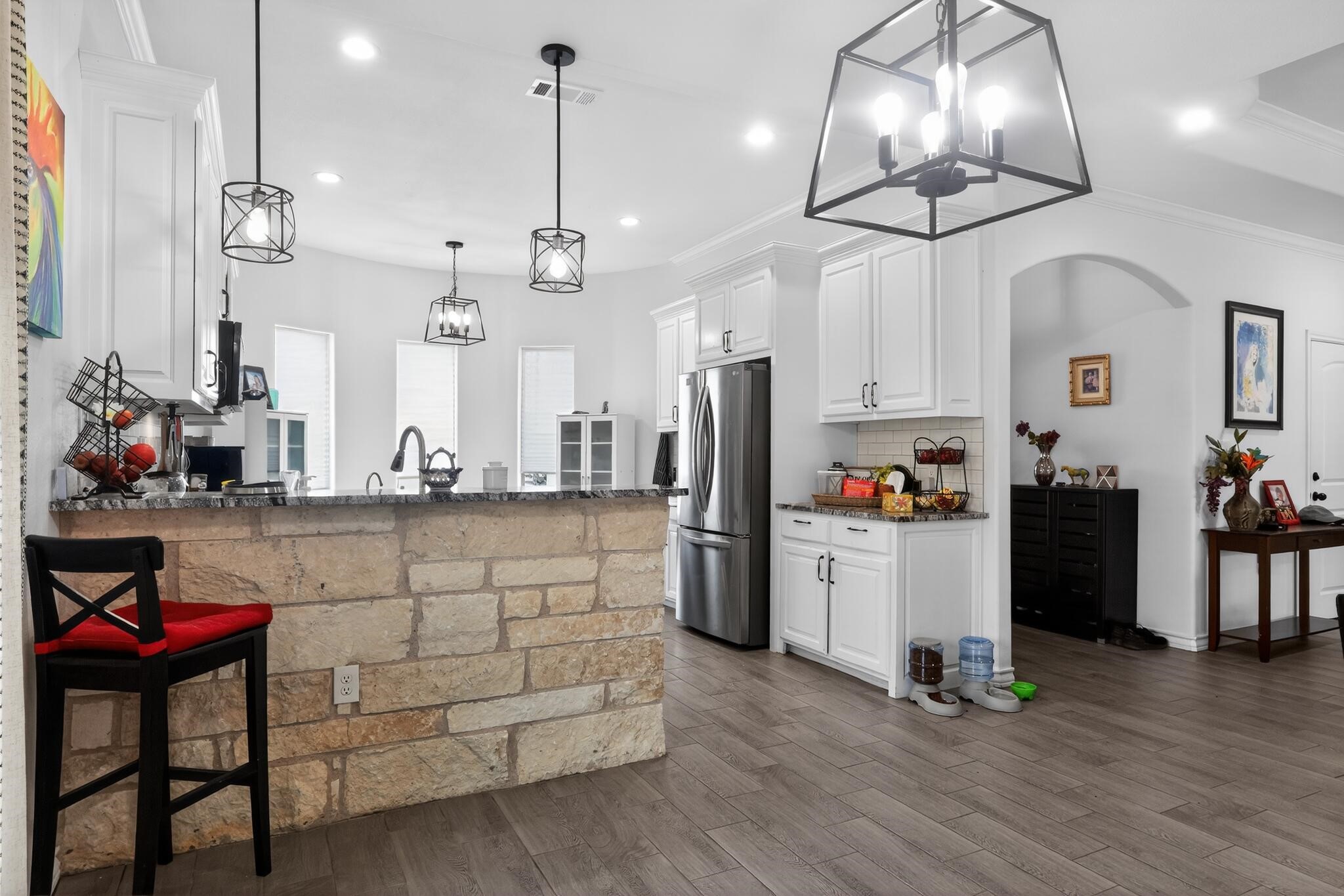 2403 Alamesa Drive Big Spring, TX 79720 - Photo 8 of 44