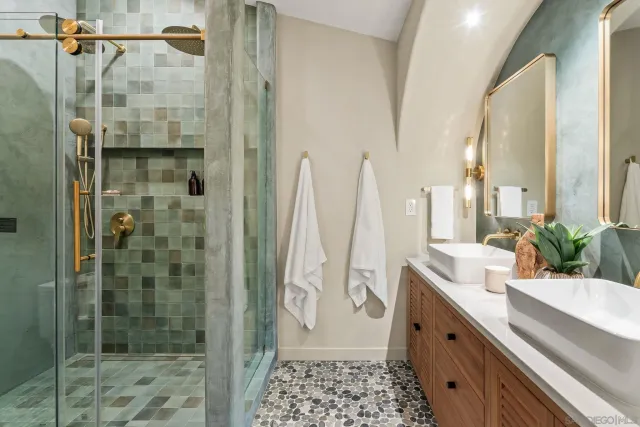 $1,795,000 | 1566 Evergreen Street, San Diego, CA 92106