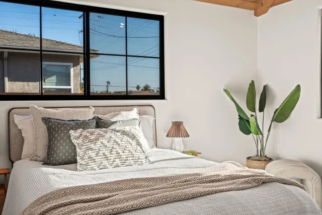 $1,795,000 | 1566 Evergreen Street, San Diego, CA 92106