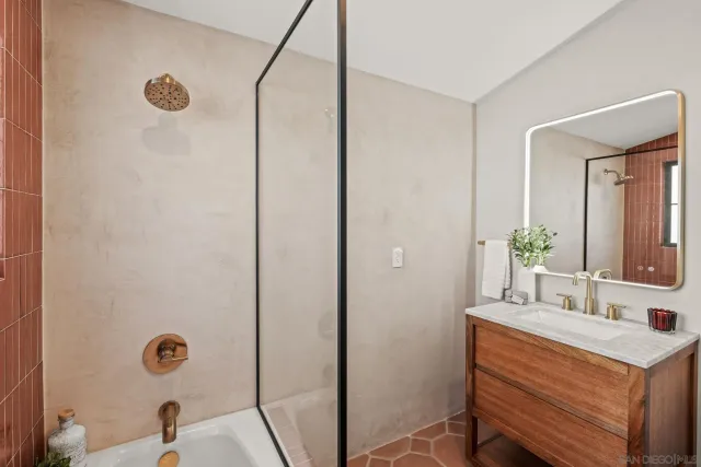 $1,795,000 | 1566 Evergreen Street, San Diego, CA 92106