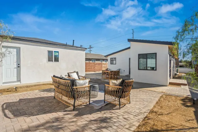 $1,795,000 | 1566 Evergreen Street, San Diego, CA 92106