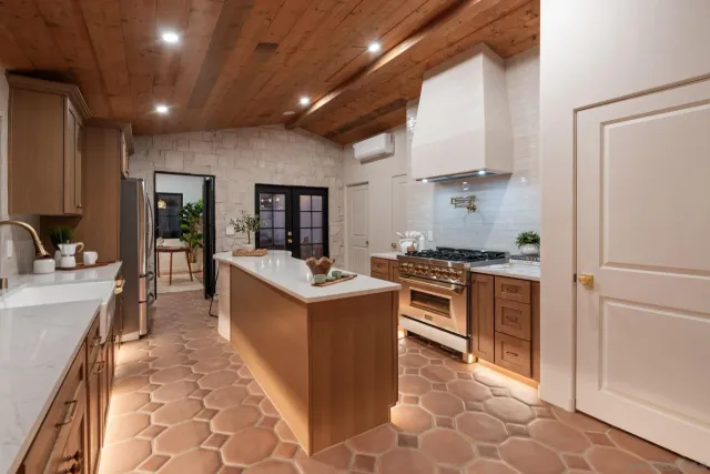 $1,795,000 | 1566 Evergreen Street, San Diego, CA 92106