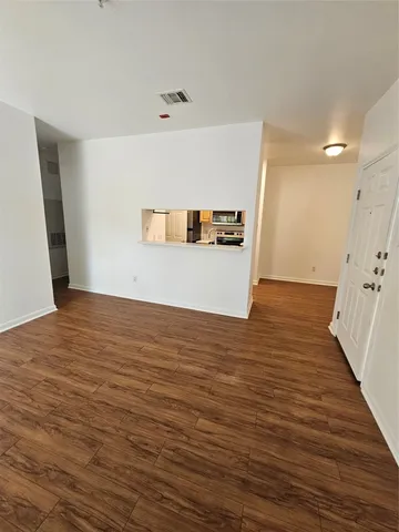 $895 | 12166 Metric Boulevard, Unit 265, Austin, TX 78758